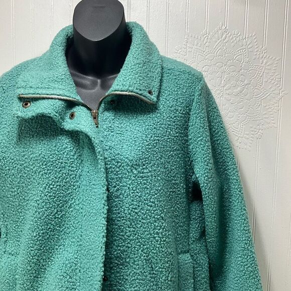 LANDS’ END Boucher Fleece Coat - Picture 2 of 5